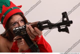 17 2019 01 VERONIKA ELF KNEELING POSE WITH SUBMACHINE GUN